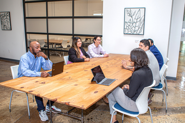 Leadership Guide For First Time Managers Dale Carnegie Training